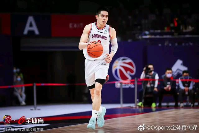 斯图加特内部会议纪要流出：关键时刻单刀错失，CBA常规赛使命明确，控场能力受关注