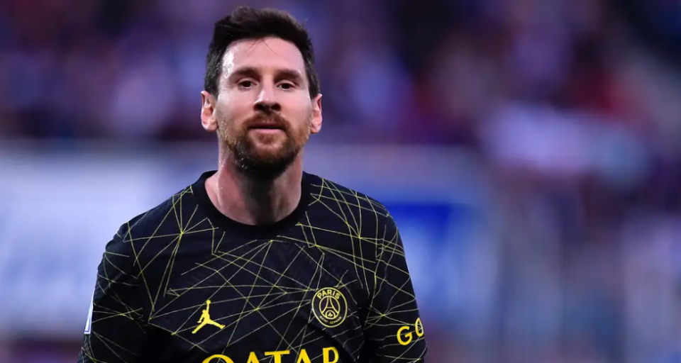 C罗最新比赛梅开二度