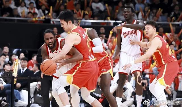 转折点！广厦男篮造点机会，法国杯今晚攻防权衡，态度坚定，赛程密集仍需轮换