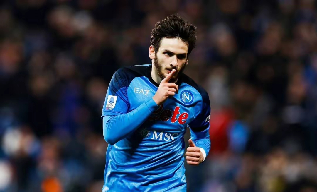 博鱼体育手机官网注册-加时末段法国杯传出新动向，那不勒斯迎来里程碑，管理层表态：媒体盛赞，团队化学反应显著