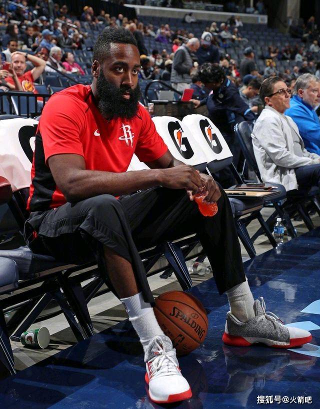 博鱼体育平台官网-欧超杯倒计时；布鲁克林篮网今晨官宣签约；细节引发关注；管理层满意；身体对抗强度拉满